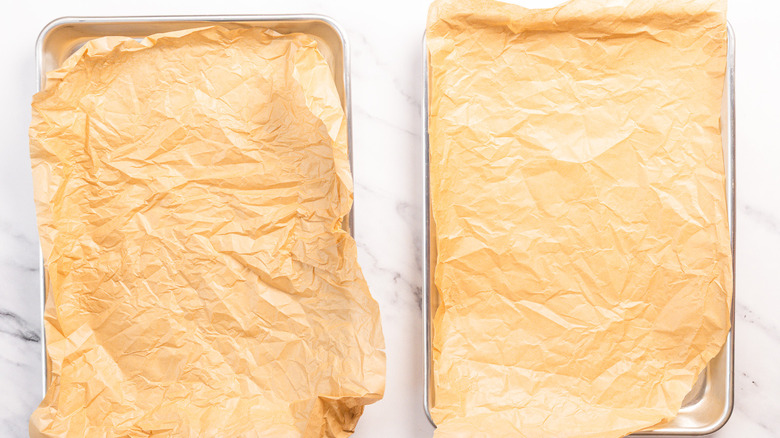 Baking sheets with parchment paper