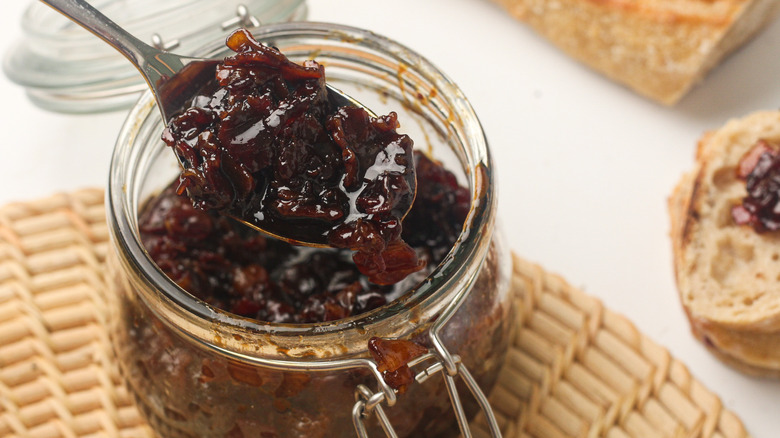bacon jam with spoon