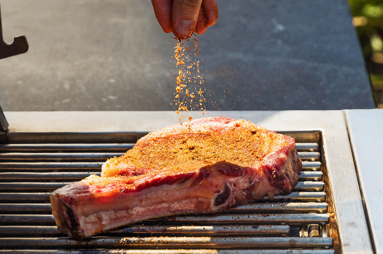 The Best BBQ Dry Rub Recipe - Delicious Table