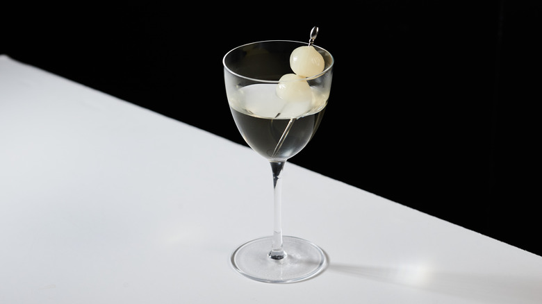 gibson martini with onions on table