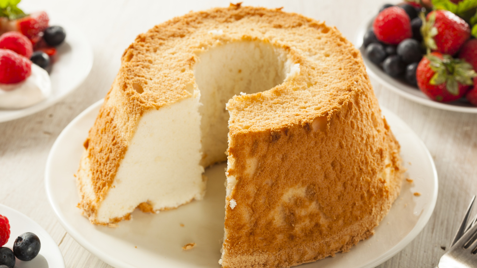 Forget Strawberry Shortcake — Give Premade Angel Food Cake A Lemon Twist In 10 Minutes