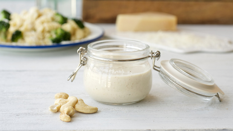Vegan cashew cream cashew