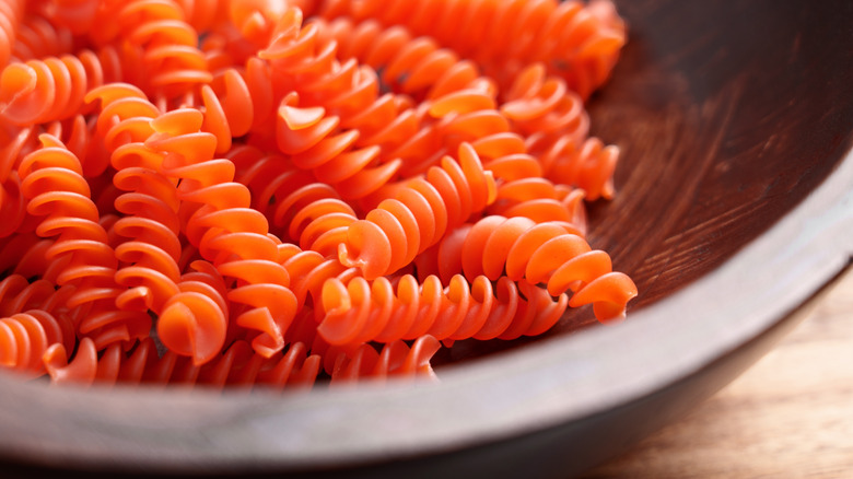 Red lentil spiral pasta