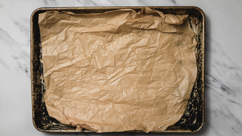 Baking sheet with parchment paper