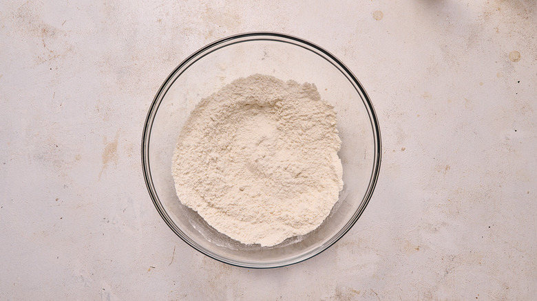 flour mixture in bowl