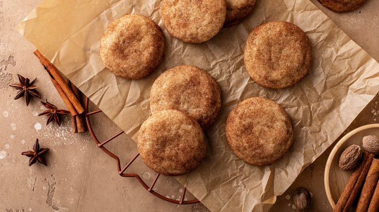 cinnamon dusted cookies and whole spices