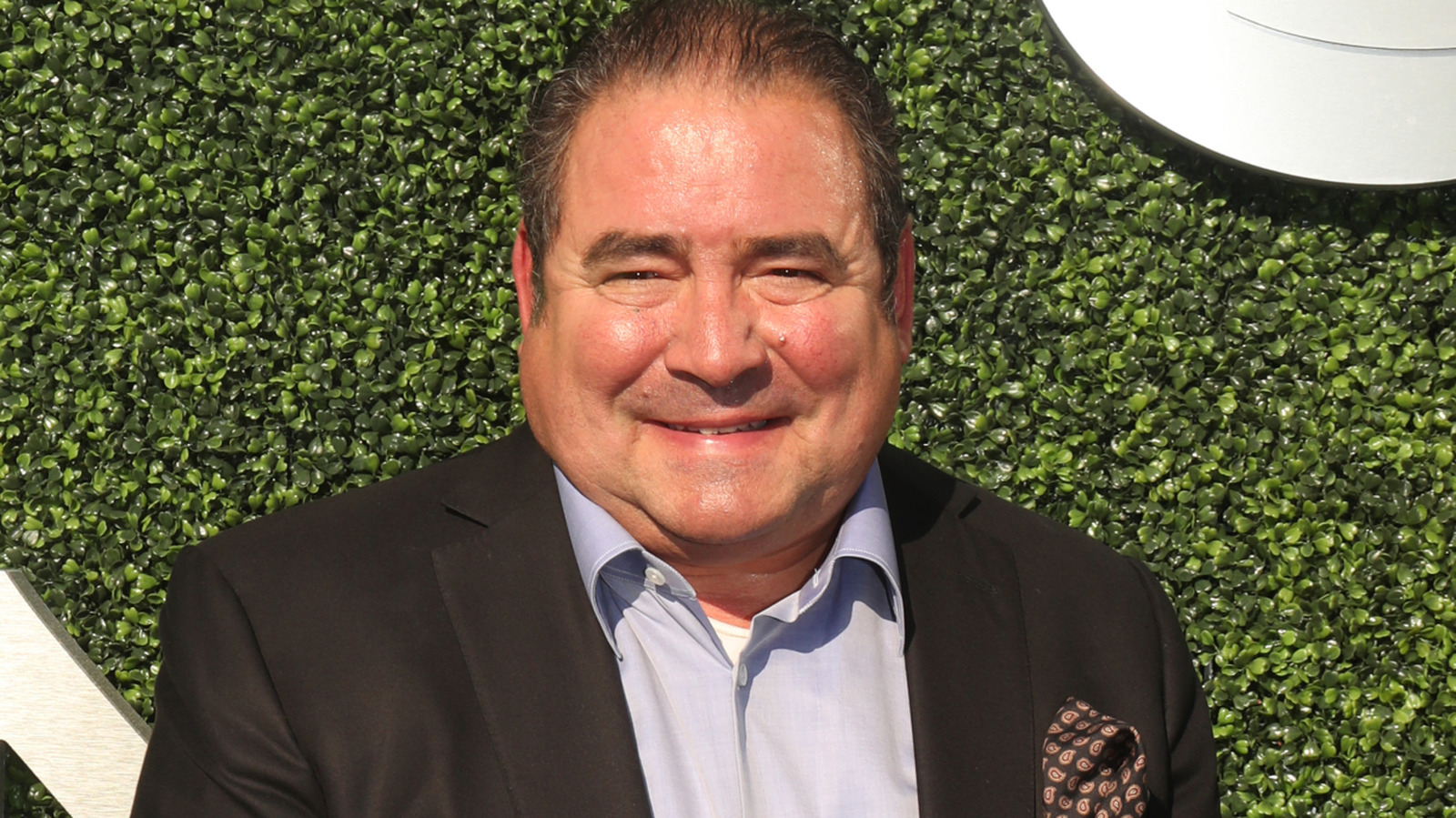 Emeril Lagasse Has A Very Specific Way He Eats Potato Chips - And It Might Be Worth Trying - Tasting Table