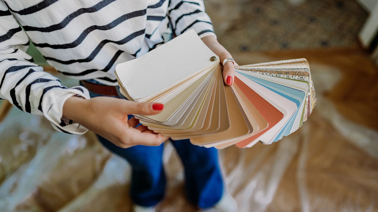 Emily Henderson's Tip When Choosing The Right Kitchen Paint In An Open-Concept Space