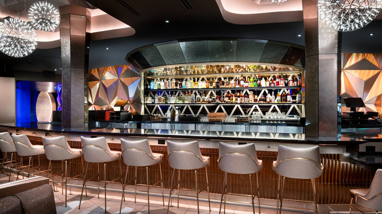 GEO-82 bar in EPCOT at Walt Disney World