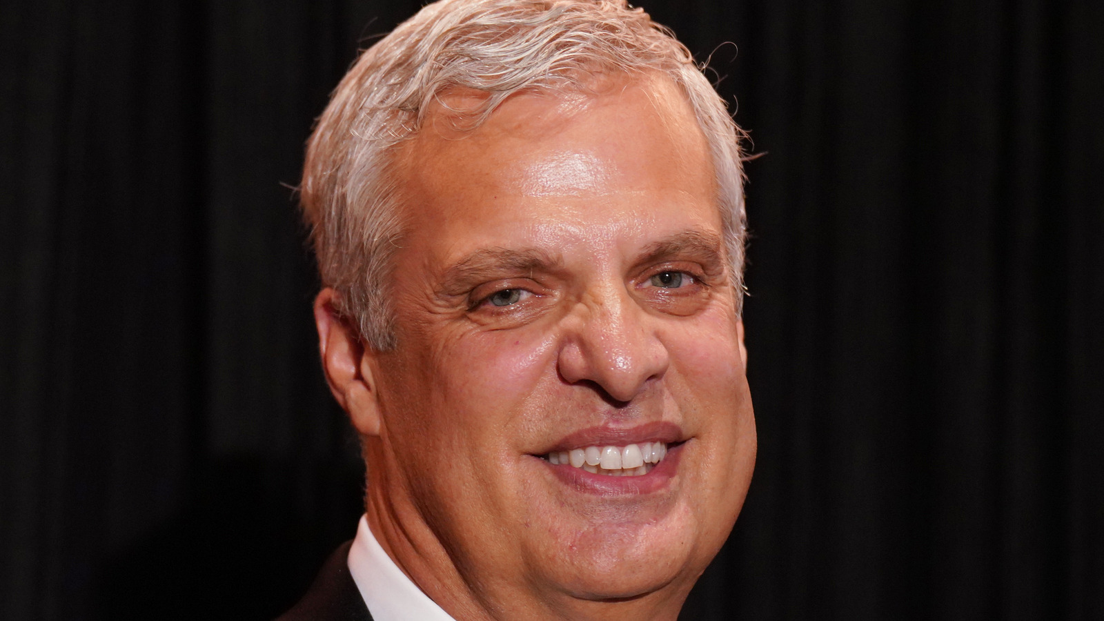 Eric Ripert’s Go-To Resource To Keep Up With Sustainable Seafood