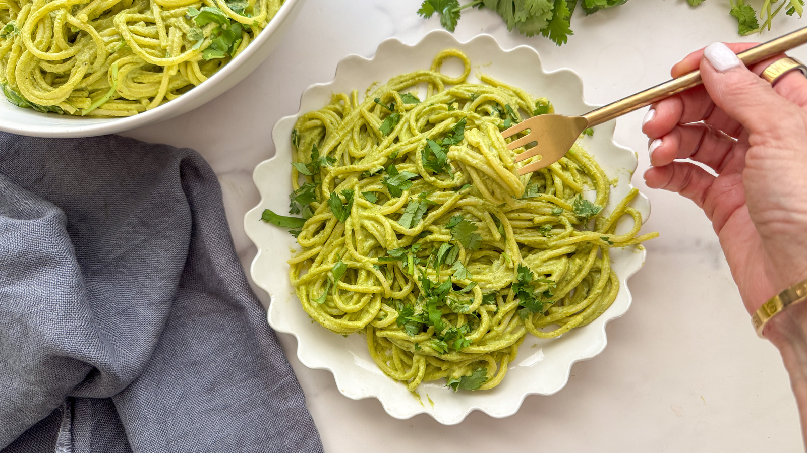 Espagueti Verde (Creamy Green Spaghetti) Recipe