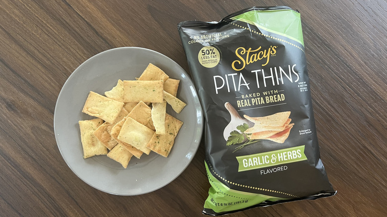 Stacy's Garlic & Herbs pita Thins on plate.