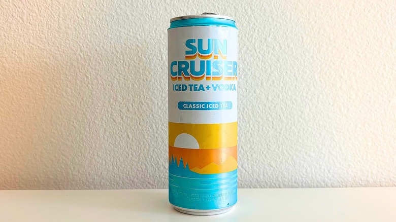 Can of Sun Cruiser Classic Iced Tea on white table