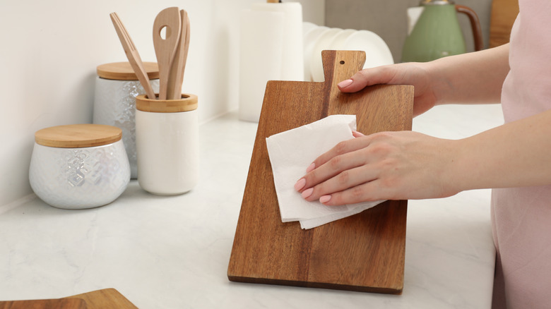 caring for a wooden cutting board