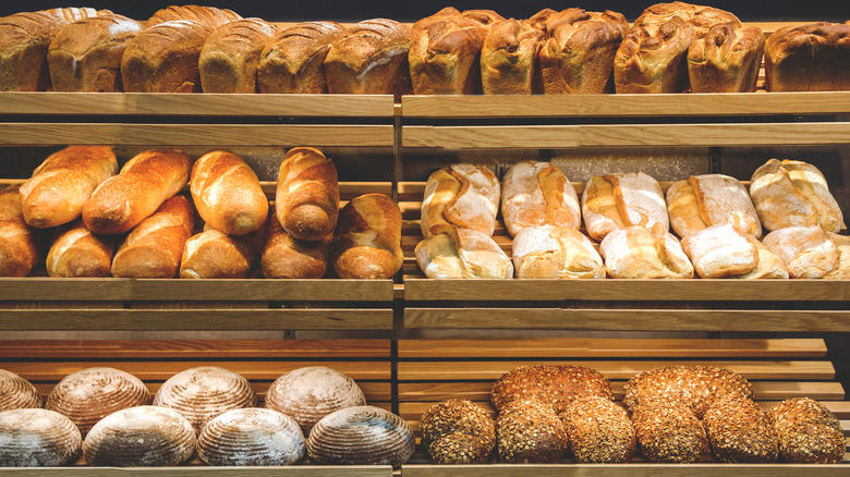 bakery bread display