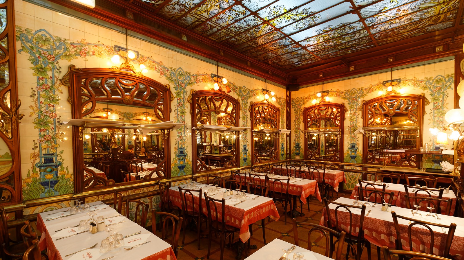 Experience The Best Of French Dining On A Budget At Paris' Famous