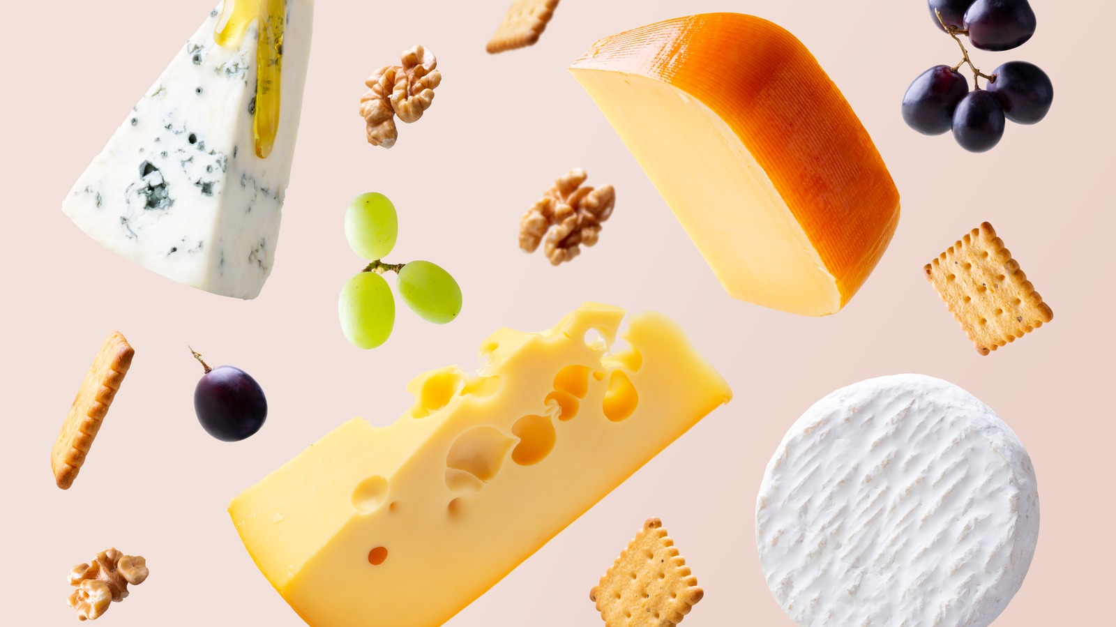 Explore Wisconsin With These 13 Cheeses