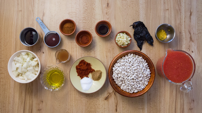 baked bean ingredients on table