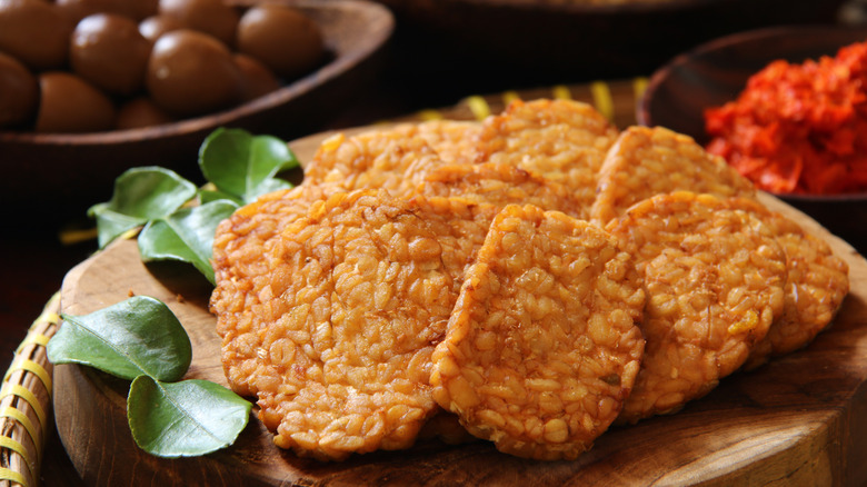 Indonesian fried tempeh
