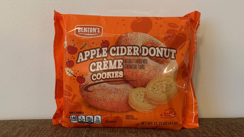 Apple Cider Donut Creme Cookies