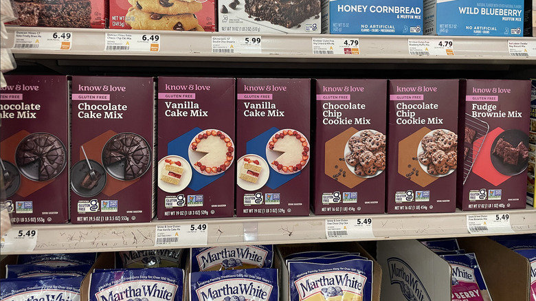 Line-up of Know&Love gluten-free box mixes