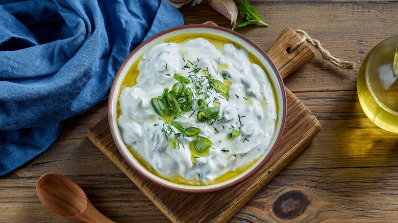 dill sauce with olive oil