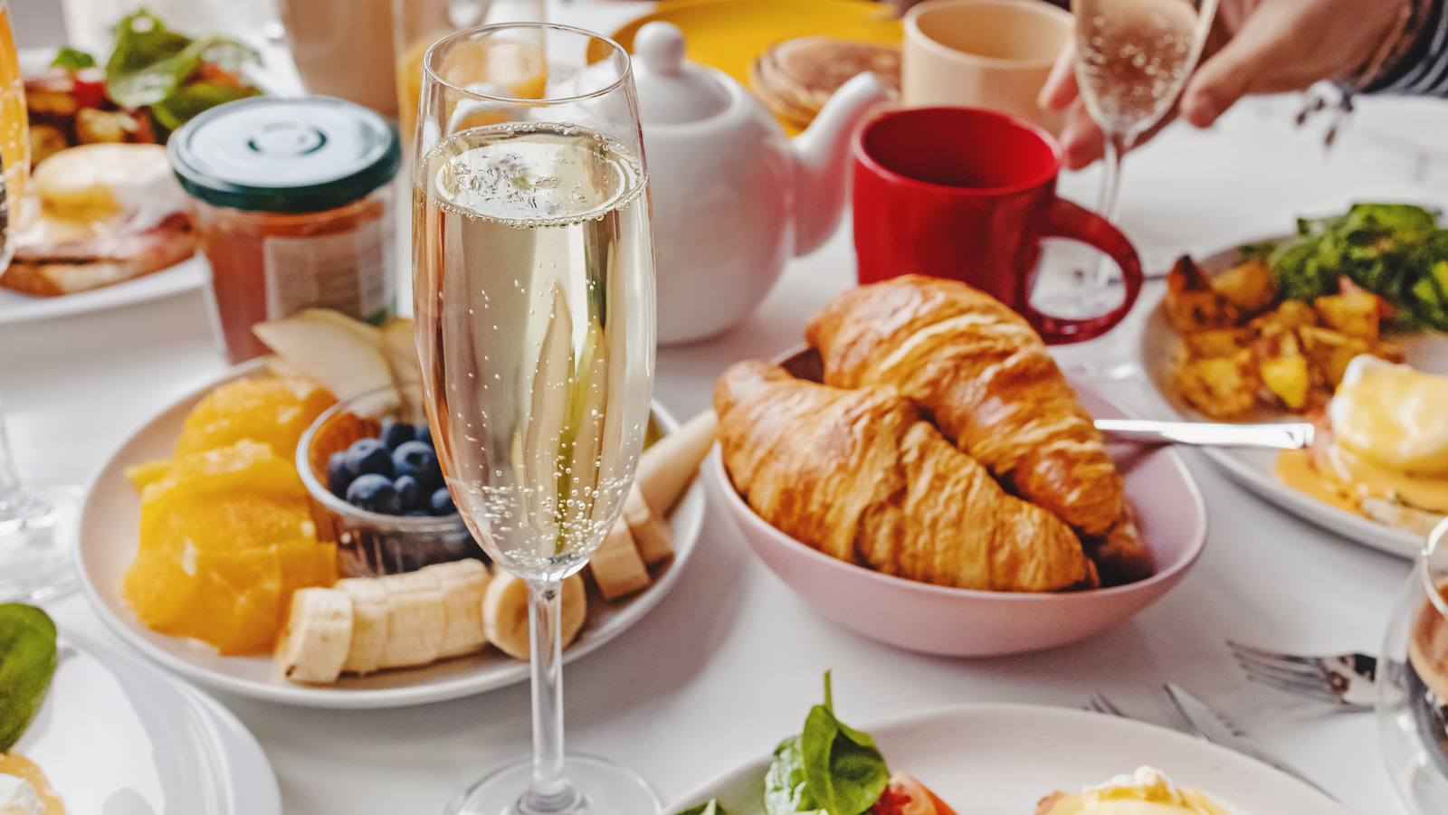 Follow This Royal Etiquette Rule When Serving Breakfast Pastries