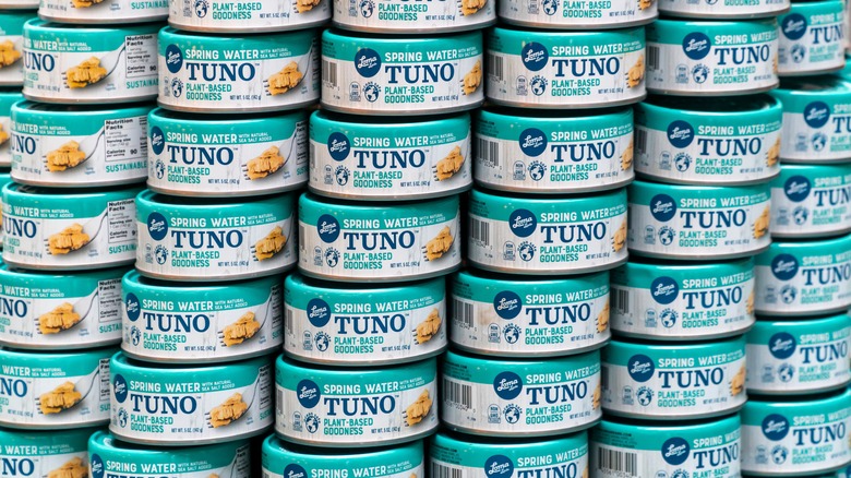 a stacked display of Loma Linda's plant-based canned "Tuno" on a retail display