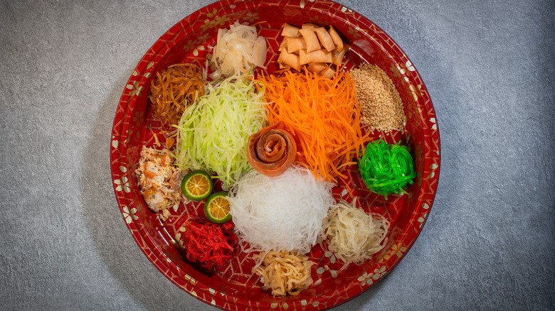 Aerial shot of yu sheng dish