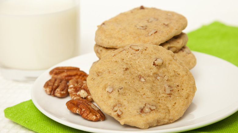 Pecan cookies with glass of milk