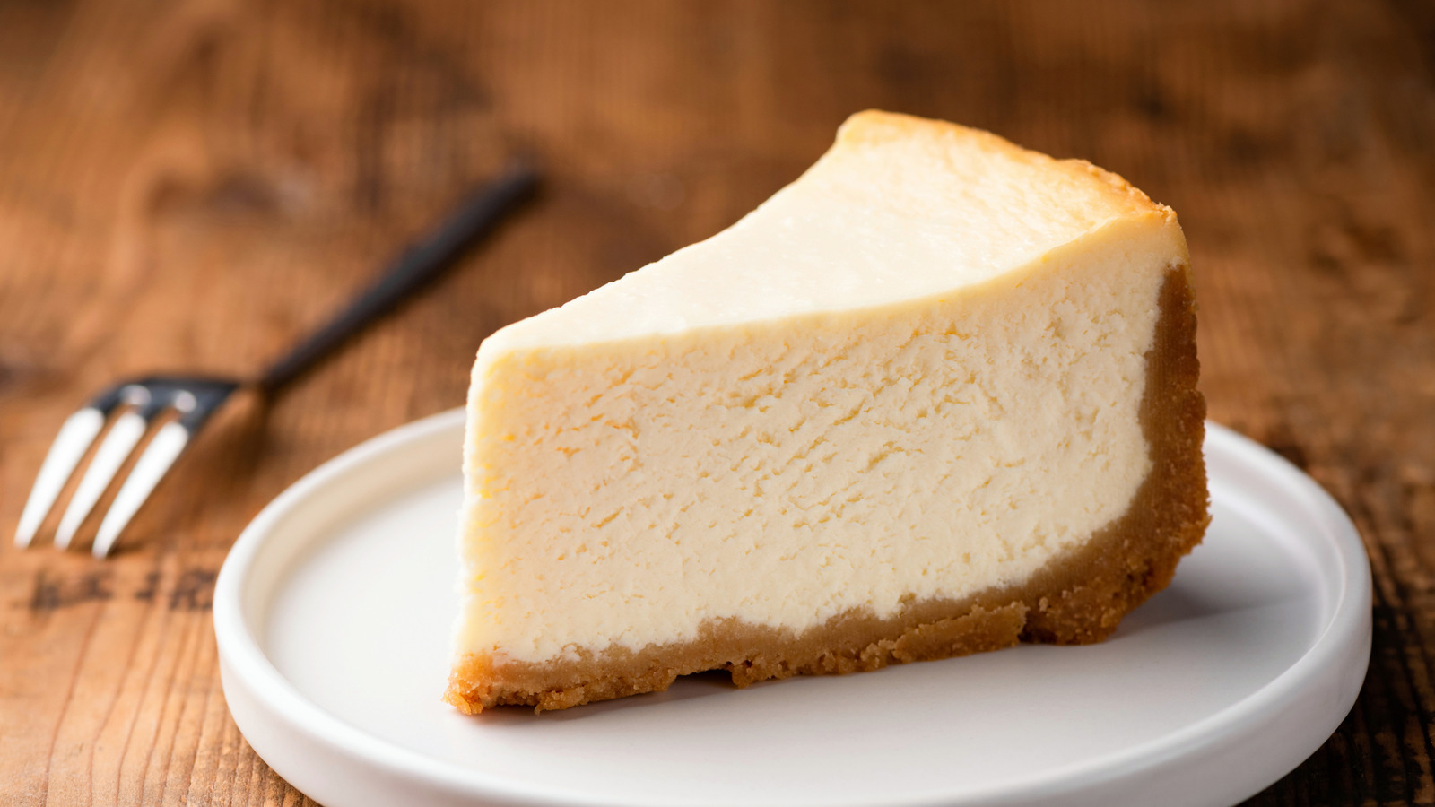 For A Game-Changing Cheesecake, Grab A Packet Of This Drink Mix - Tasting Table