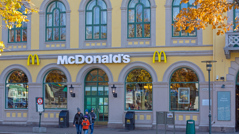 Norwegian McDonald's facade