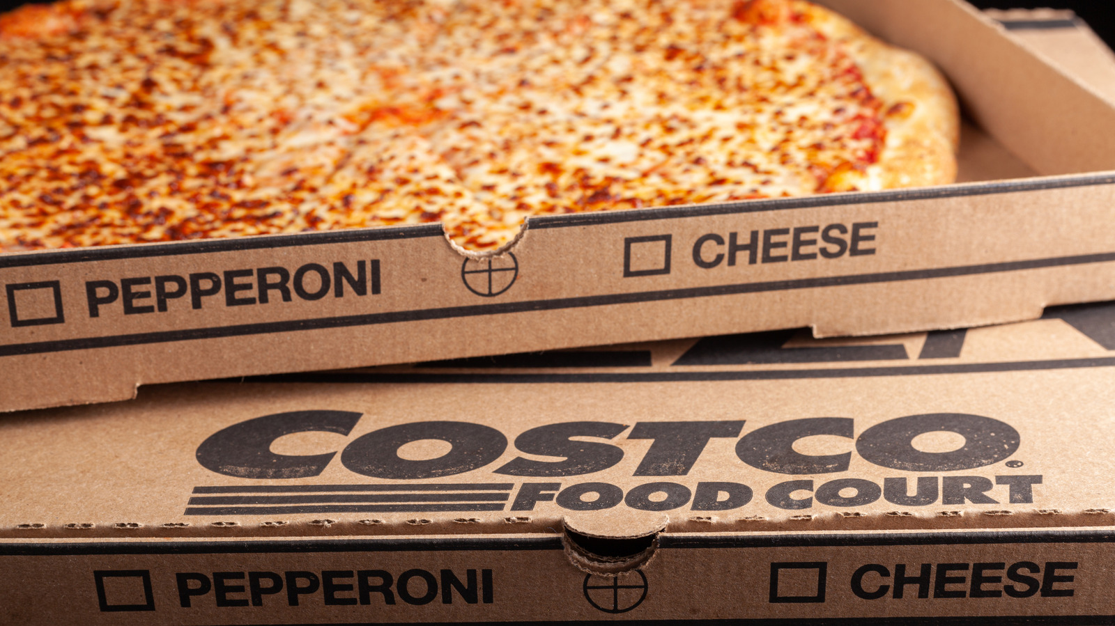 For Costco Food Court Pizza Without All That Grease, Order It This Way