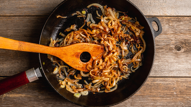 Caramelized onions in frying pan
