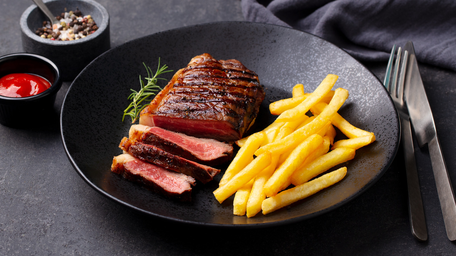 For Perfect Steak Frites, Timing Is Everything