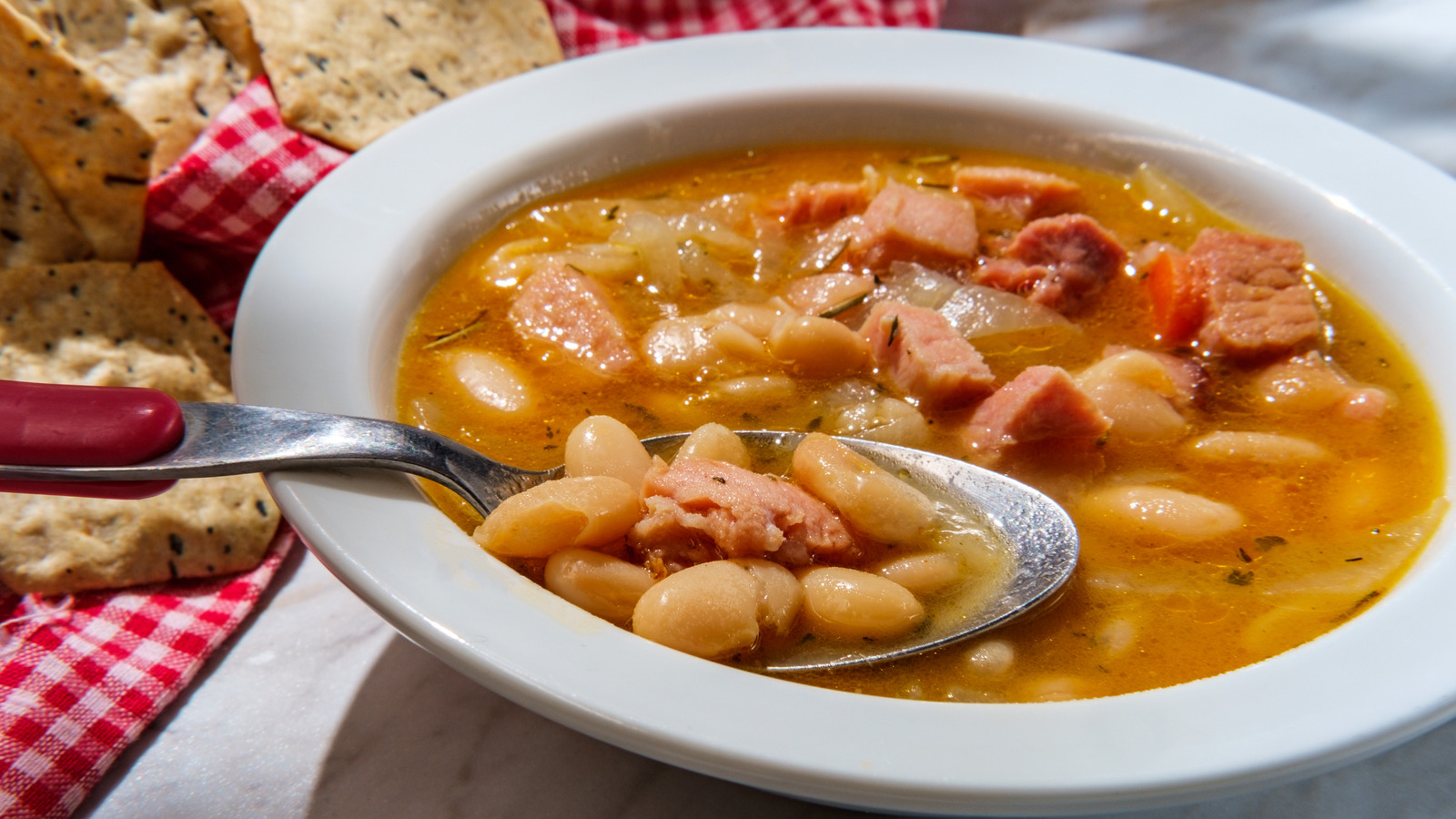 For Rich Ham And Bean Soup, Use This Cured Cut Of Meat - Tasting Table