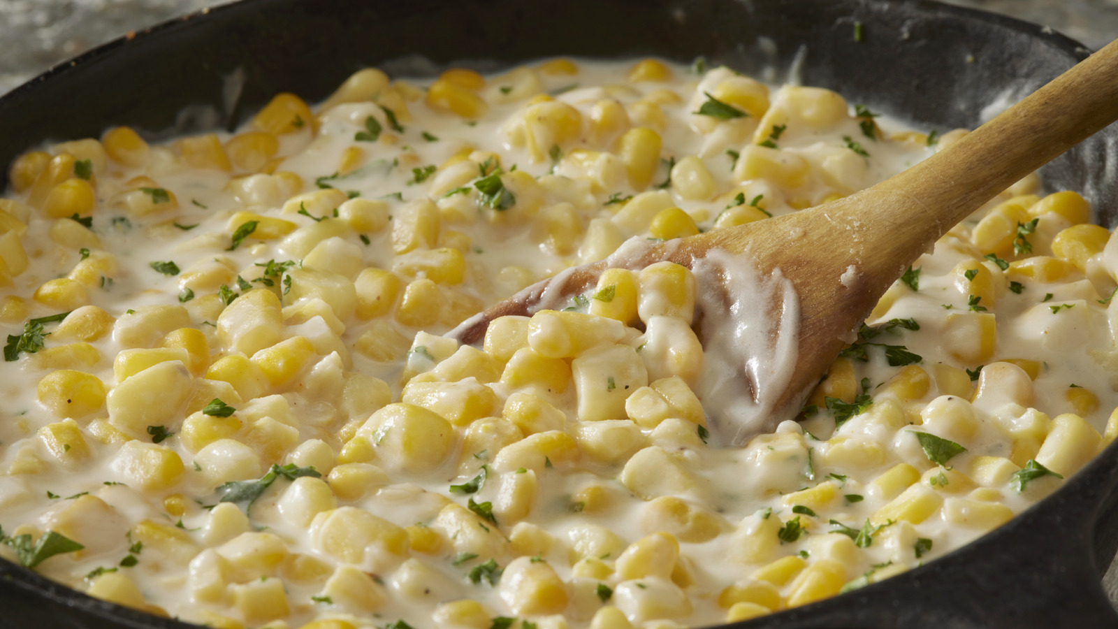 For The Easiest Street Corn Dip You'll Ever Make, Use This Mexican-Style Canned Soup