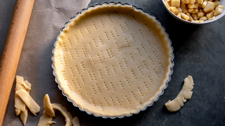 Overview of homemade pie crust 