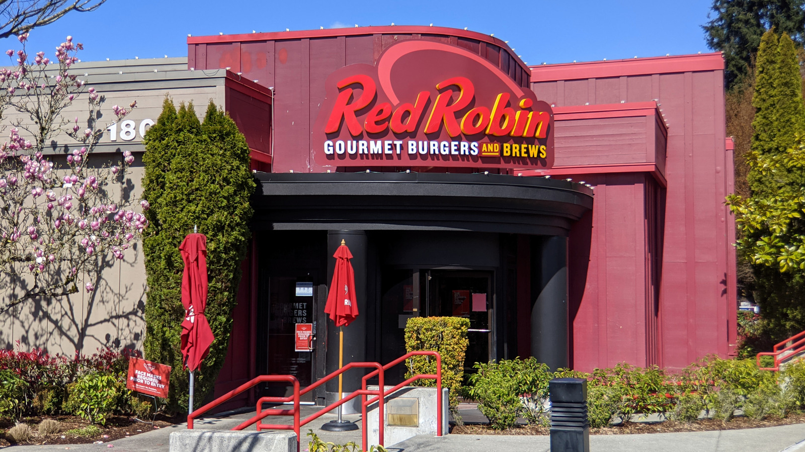 Forget About Ordering This Seafood Dish At Red Robin - Make A Better Version At Home - Tasting Table