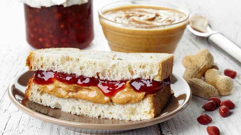 peanut butter and jelly sandwich cut in half
