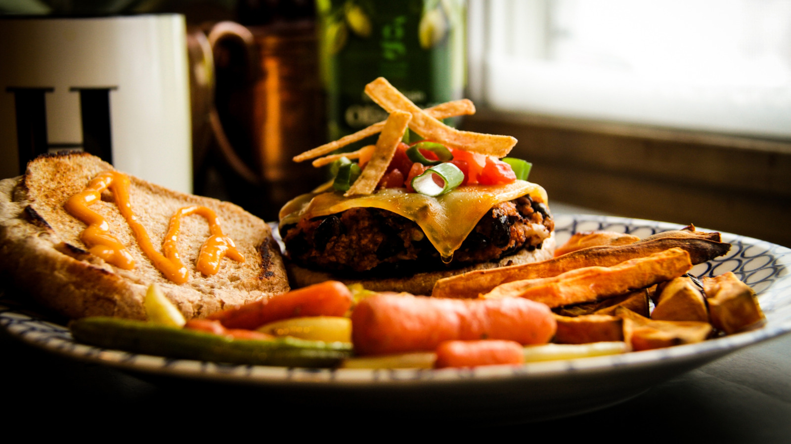 Forget Ketchup — This Creamy Trader Joe's Dip Makes Burgers Taste Gourmet