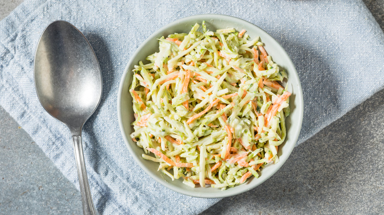 Creamy coleslaw with cabbage and carrots