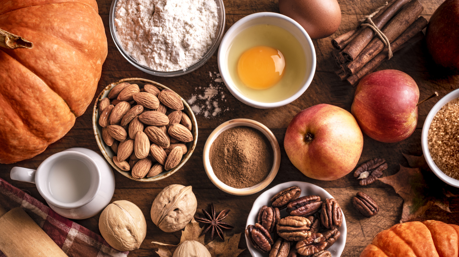 Forget Pumpkin: This Nostalgic Apple Duncan Hines Cake Mix Deserves A Fall Revival