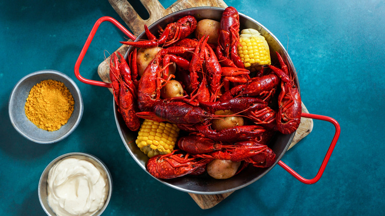 bowl of crawfish