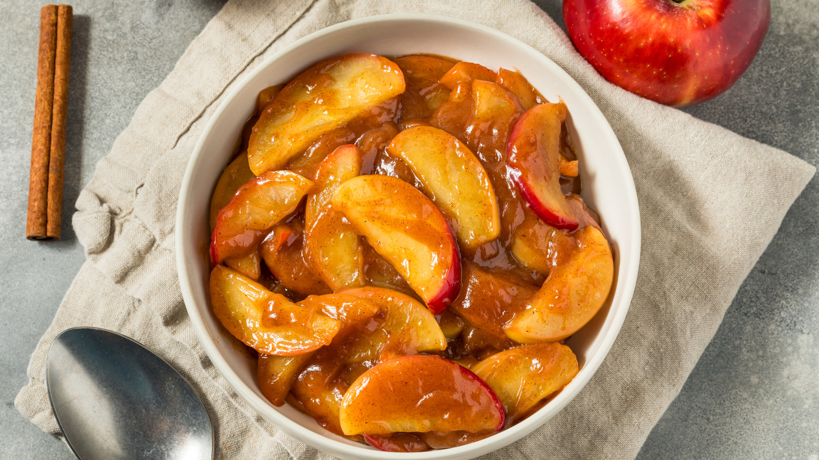 Forget The Oven: Baked Apples Are Even Better When Prepared On Your Grill - Tasting Table