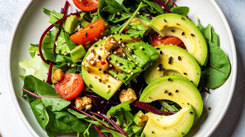 avocado green salad with ponzu and sesame dressing