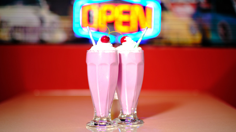 strawberry milkshakes at diner