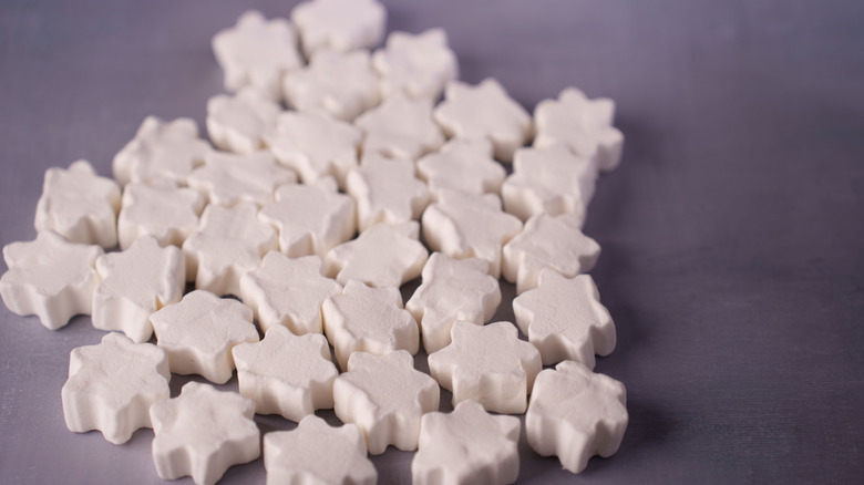 cluster of star marshmallows