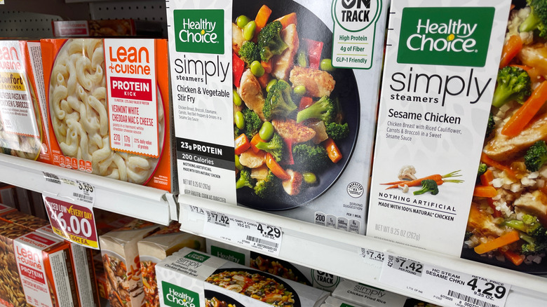 Healthy Choice and Lean Cuisine frozen dinners on grocery store shelves