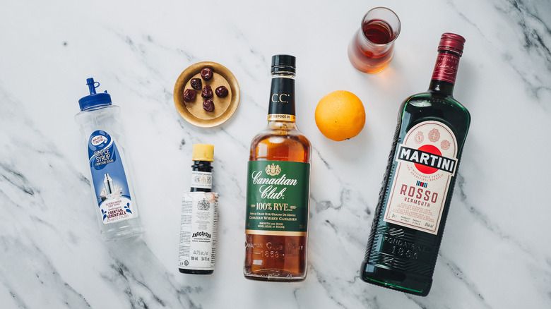 The ingredients for this frozen Manhattan cocktail.